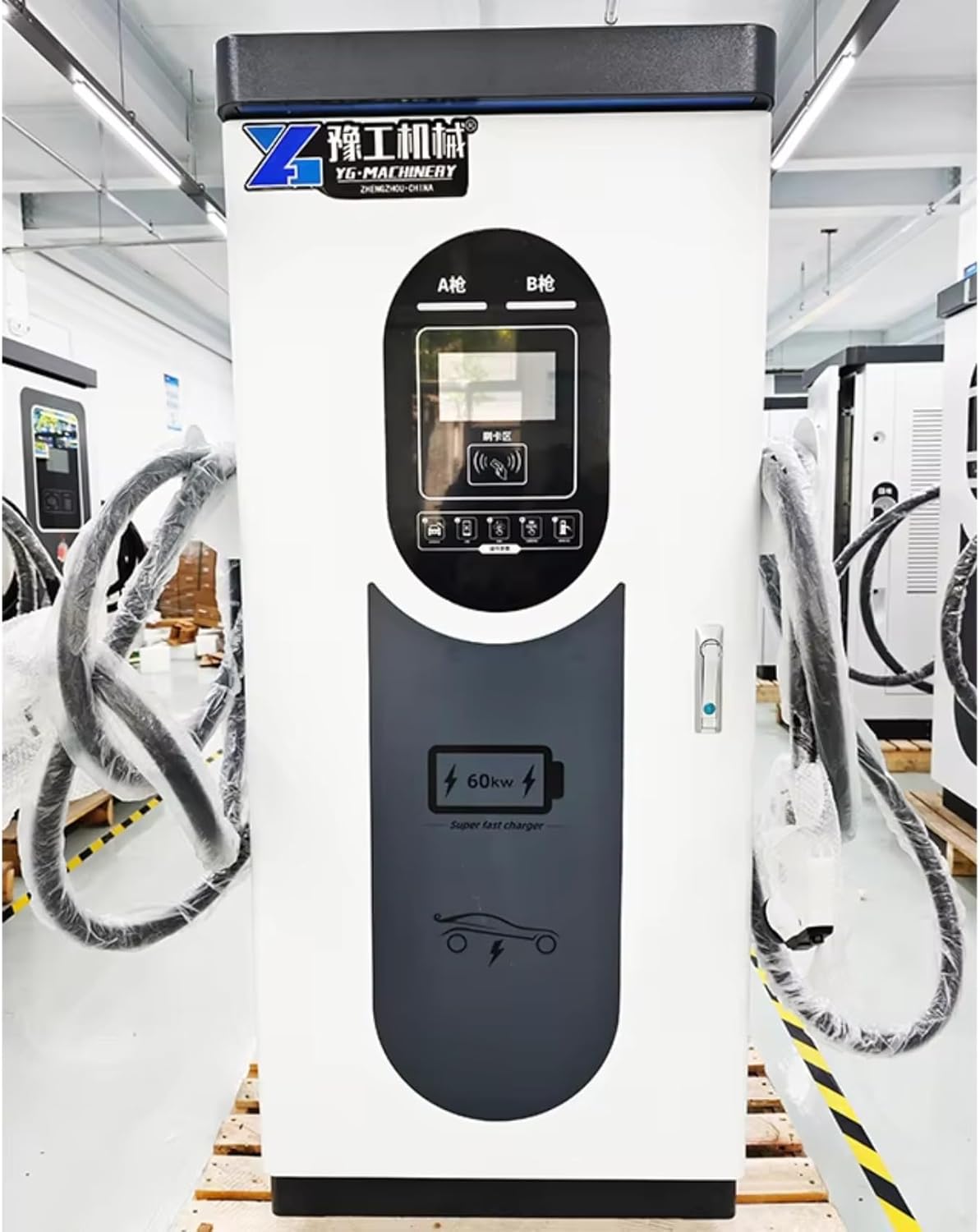 Estación de carga de vehículos eléctricos ecológica de alto amperaje de 320 kW&nbsp;
